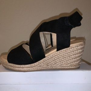 Black CityClassified wedges